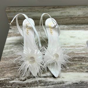 Lulus white heel